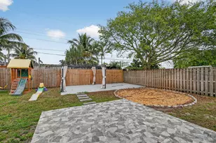 419 Cheyenne Dr, Lantana, FL 33462 - Photo 35