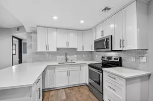 419 Cheyenne Dr, Lantana, FL 33462 - Photo 11