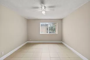 9901 Westview Dr, Coral Springs, FL 33076 - Photo 21