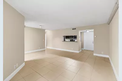 9901 Westview Drive #324, Pompano Beach, FL 33076 - Photo 9
