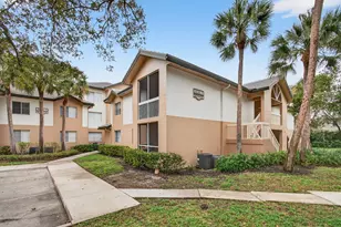 9901 Westview Dr, Coral Springs, FL 33076 - Photo 1