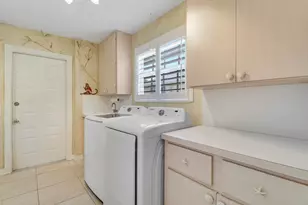 262 Brier Cir, Jupiter, FL 33458 - Photo 11