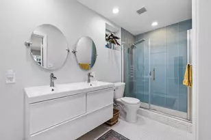 310 Orange Way, West Palm Beach, FL 33405 - Photo 17