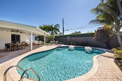 310 Orange Way, West Palm Beach, FL 33405 - Photo 3