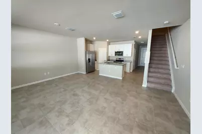 312 Salisbury Circle, Fort Pierce, FL 34982 - Photo 3