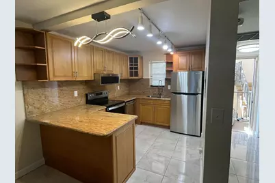 9300 SW 8th Street #301, Boca Raton, FL 33428 - Photo 5