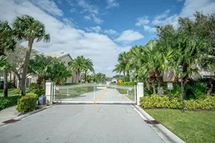 4205 Fairway Dr N, Jupiter, FL 33477 - Photo 5