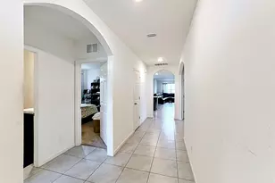 525 SW Twig Ave, Port Saint Lucie, FL 34983 - Photo 9