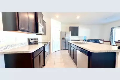 525 SW Twig Avenue, Port Saint Lucie, FL 34983 - Photo 17