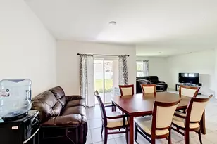 525 SW Twig Ave, Port Saint Lucie, FL 34983 - Photo 19