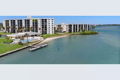 19800 Sandpointe Bay Drive #802, Tequesta, FL 33469 - Photo 3