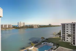 19800 Sandpointe Bay Dr, Tequesta, FL 33469 - Photo 31