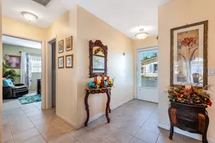 2824 E Crosley Dr E, West Palm Beach, FL 33415 - Photo 5