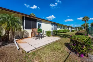 2824 E Crosley Dr E, West Palm Beach, FL 33415 - Photo 21
