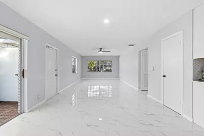 10119 S 42nd Terrace #129, Boynton Beach, FL 33436 - Photo 11