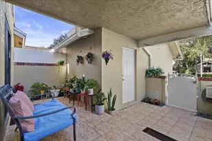 605 Maplewood Dr, Greenacres, FL 33415 - Photo 9