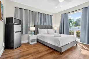 1761 NE 55th St, Fort Lauderdale, FL 33334 - Photo 25