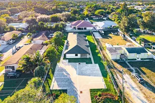 1827 Palm Acres Dr, West Palm Beach, FL 33406 - Photo 31