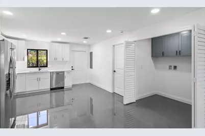 1827 Palm Acres Drive #3, Palm Springs, FL 33406 - Photo 9