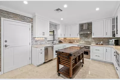 2785 Polo Island Drive #J301, Wellington, FL 33414 - Photo 31
