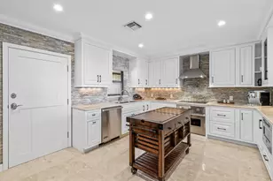 2785 Polo Island Dr, Wellington, FL 33414 - Photo 31