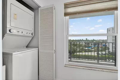 1631 Riverview Road #504, Deerfield Beach, FL 33441 - Photo 9