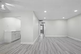 148 Hastings I, West Palm Beach, FL 33417 - Photo 5