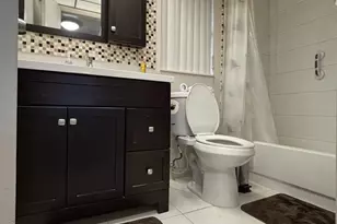 2731 N Pine Island Rd, Sunrise, FL 33322 - Photo 15