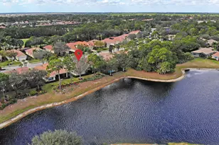 8848 Champions Way, Port Saint Lucie, FL 34986 - Photo 3