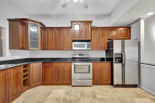 1620 Presidential Way, West Palm Beach, FL 33401 - Photo 5