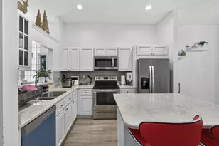 765 Lake Wellington Dr, Wellington, FL 33414 - Photo 11