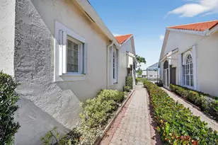 6179 Bear Creek Ct, Lake Worth, FL 33467 - Photo 3