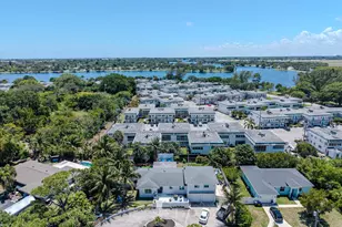 2192 Quail Trl, Lake Worth, FL 33461 - Photo 69