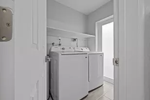 1007 NE 9th Ct, Pompano Beach, FL 33060 - Photo 17