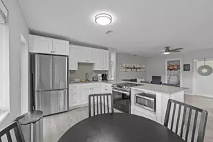 1007 NE 9th Ct, Pompano Beach, FL 33060 - Photo 7