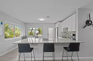 1007 NE 9th Ct, Pompano Beach, FL 33060 - Photo 5