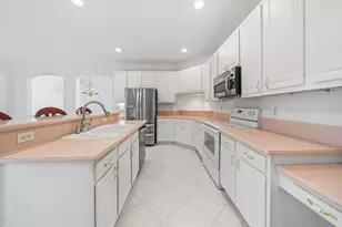 6677 Southport Dr, Boynton Beach, FL 33472 - Photo 11