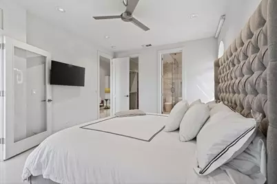 215 Cypress Point Drive, Palm Beach Gardens, FL 33418 - Photo 27