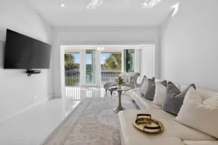 215 Cypress Point Dr, Palm Beach Gardens, FL 33418 - Photo 39