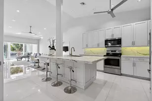 215 Cypress Point Dr, Palm Beach Gardens, FL 33418 - Photo 21