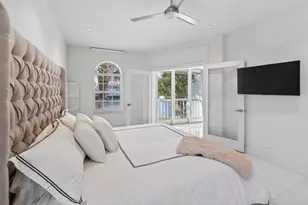 215 Cypress Point Dr, Palm Beach Gardens, FL 33418 - Photo 49