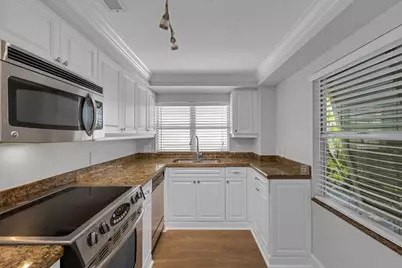 900 NE 4th Street #B, Boca Raton, FL 33432 - Photo 19