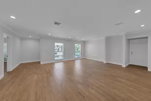 900 NE 4th St, Boca Raton, FL 33432 - Photo 9