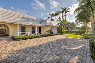 900 NE 4th St, Boca Raton, FL 33432 - Photo 3