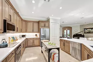 11556 Villa Vasari Dr, Palm Beach Gardens, FL 33418 - Photo 23