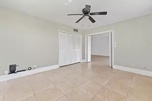 2851 S Palm Aire Dr, Pompano Beach, FL 33069 - Photo 15