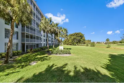 2851 S Palm Aire Drive #101, Pompano Beach, FL 33069 - Photo 31