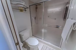 4725 Lucerne Lakes Blvd E, Lake Worth, FL 33467 - Photo 21