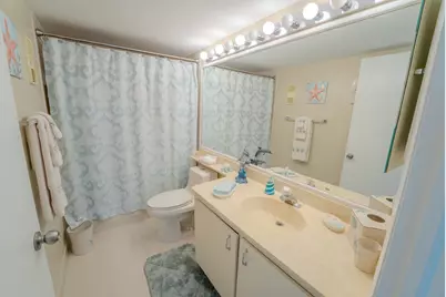 4725 Lucerne Lakes Boulevard E #203, Lake Worth, FL 33467 - Photo 13