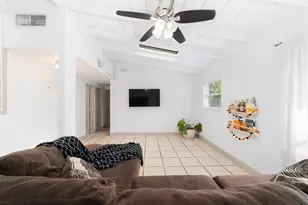 2869 SW 13th Ct, Fort Lauderdale, FL 33312 - Photo 7